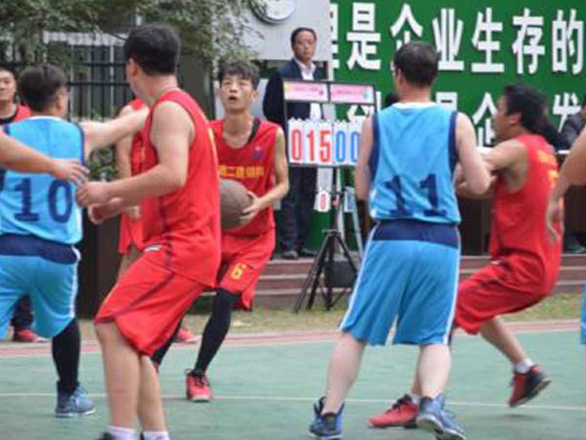 参加星空网页版登录入口-星空(中国)“奋进杯”男子篮球赛